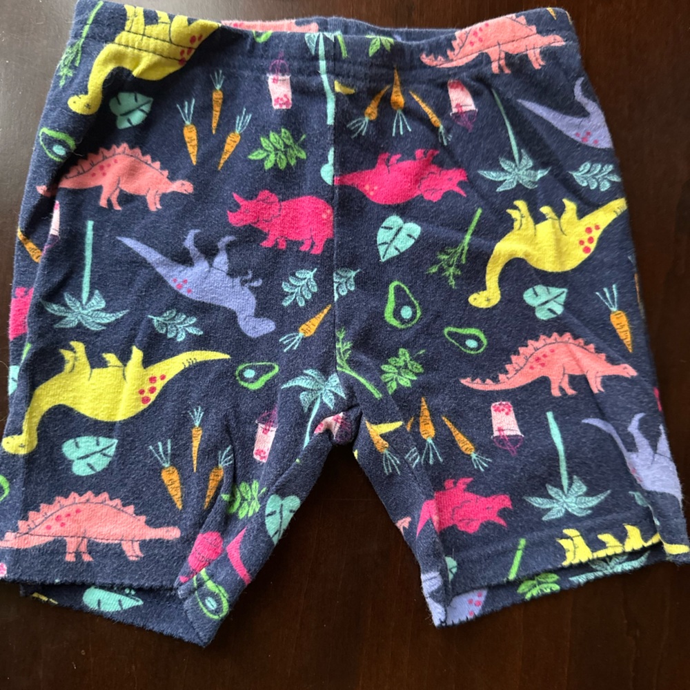 Carter’s Girls 3T shorts